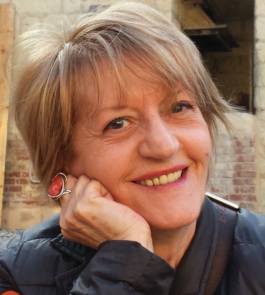 “L’Aperitivo Letterario del Venerdì”
